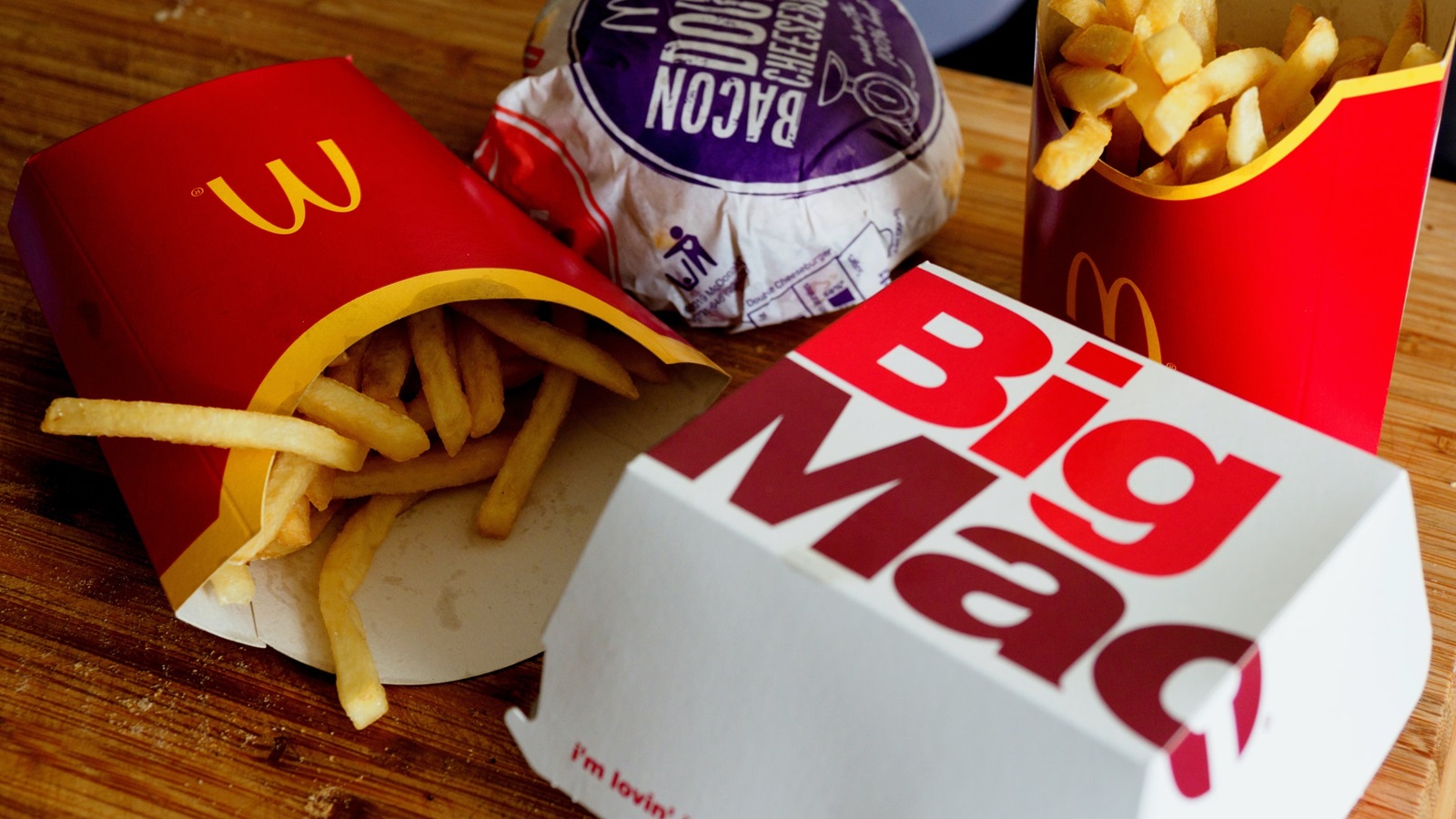 5 triků fast-foodů, kterými vás nutí utrácet víc