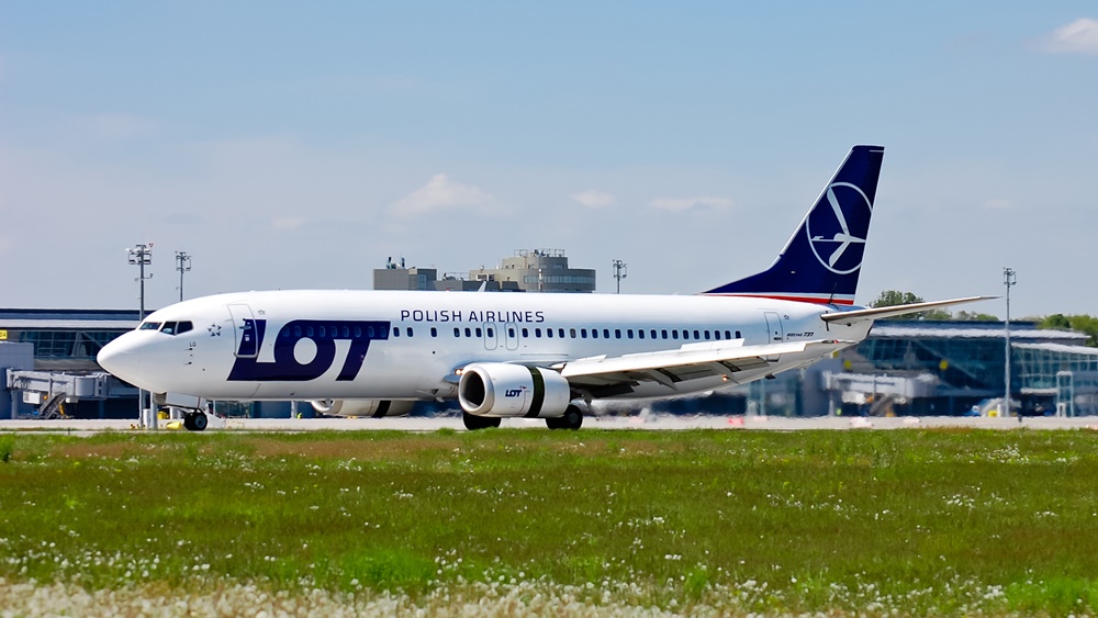 LOT Polish Airlines | © Anton Volynets - Dreamstime.com