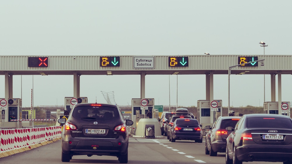 Dálniční poplatky Srbsko 2025 → Cena, jak platit, placené úseky