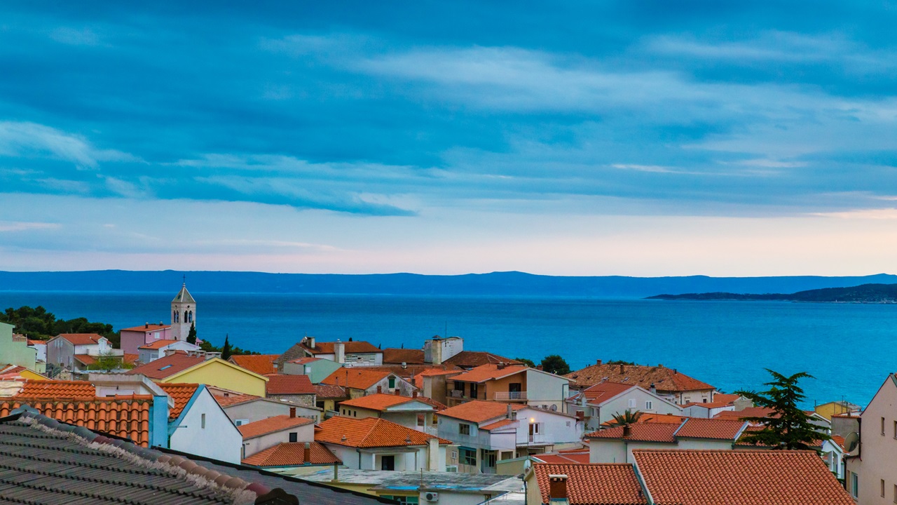 Dovolená Baška Voda | © Zdeněk Matyáš | Dreamstime.com
