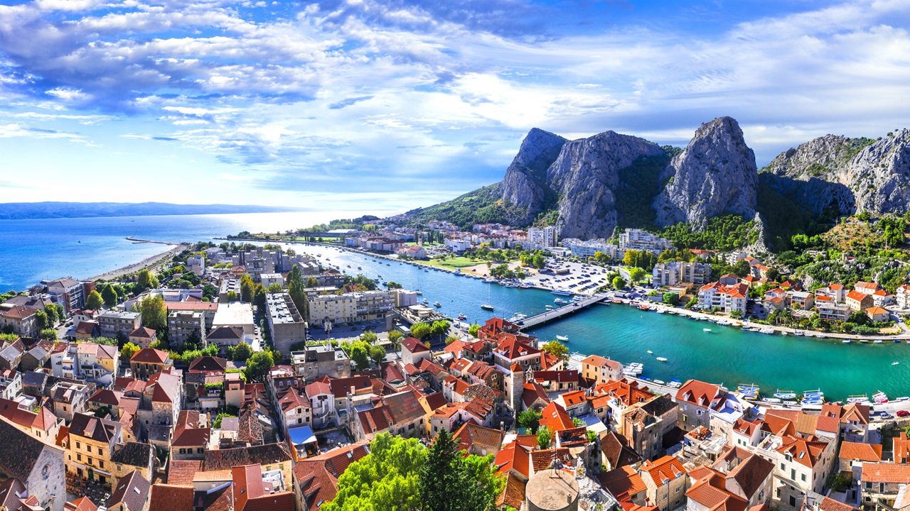 Dovolená Omiš | © Freesurf69 | Dreamstime.com