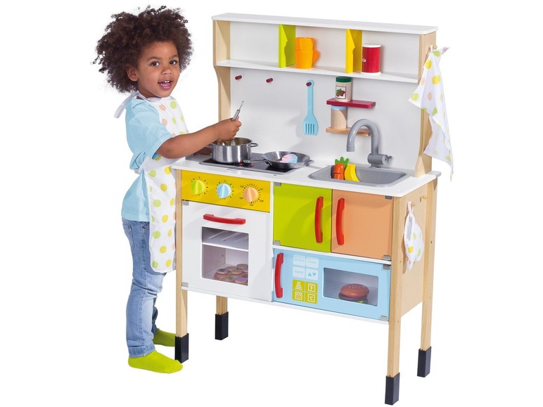 Dřevěná kuchyňka Playtive Junior