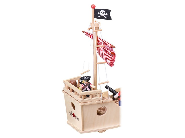 Dřevěná pirátská loď Playtive Junior
