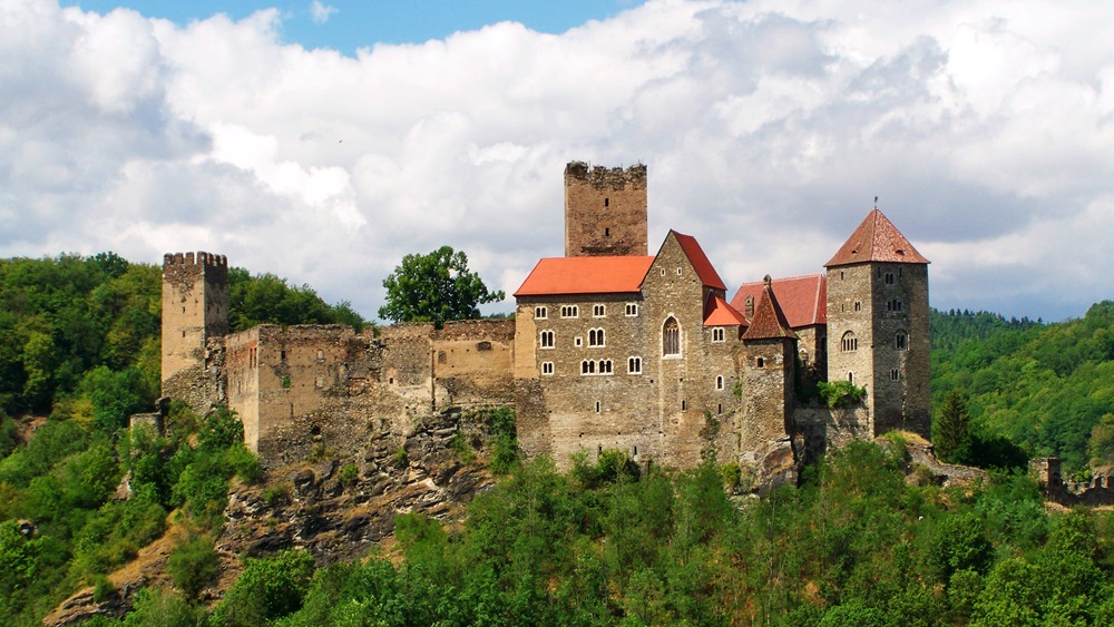 Hardegg – národní park, hrad a labyrint | © Pixabay.com Hardegg – národní park, hrad a labyrint | © Pixabay.com