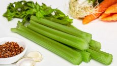Jak pěstovat řapíkatý celer
