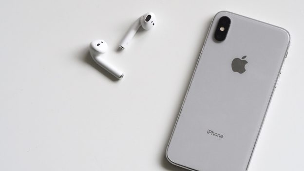 Jak restartovat iPhone Jak restartovat iPhone