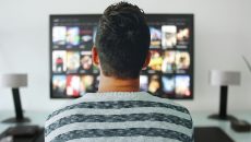 7 triků, jak ušetřit za příjem televize v roce 2023