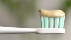 Jak vyrobit zubní pastu