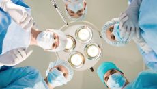 Změna zdravotní pojišťovny 2026 → Termíny, návod, OSVČ, na mateřské