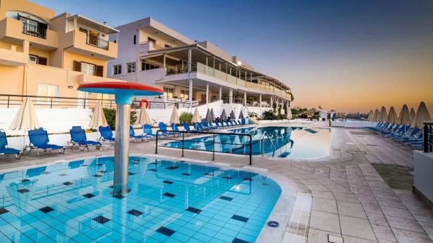 Kréta z Brna na 8 dní za 9 990 Kč (All Inclusive, 4* hotel)