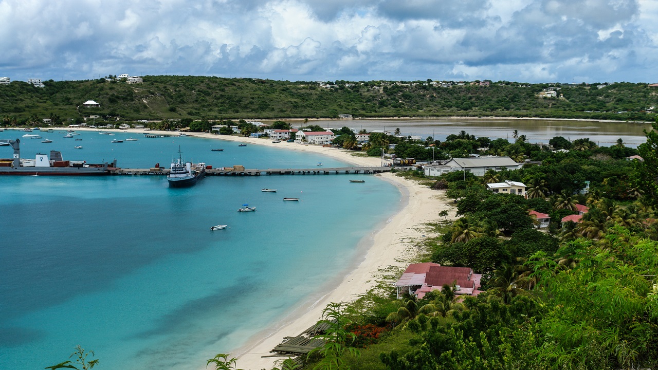 Letiště Anguilla (AXA) | © Crazya88 | Dreamstime.com