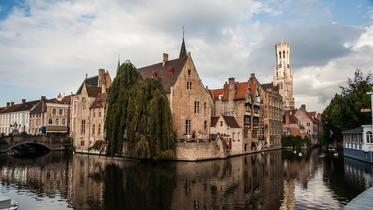 Letiště Bruggy Ostend (OST) | © Lubomír Urbánek | Dreamstime.com