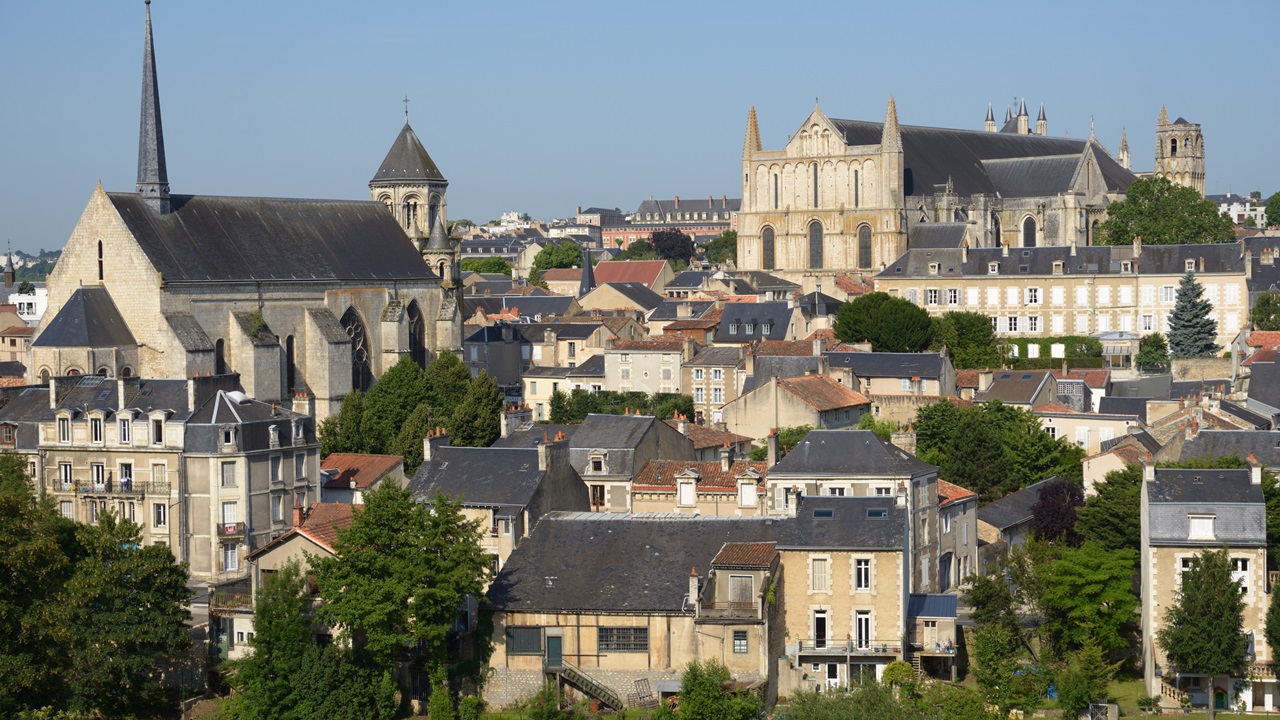 Letiště Poitiers (PIS) | © Ukrphoto | Dreamstime.com