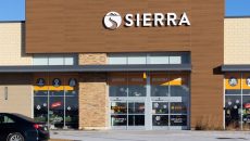 Jak nakupovat na Sierra Trading Post (NÁVOD 2025)