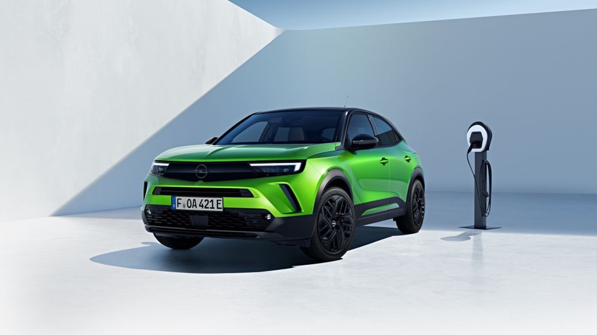 Nejlevnější elektromobil 2025 → 9 modelů do 1 000 000 Kč | © Opel