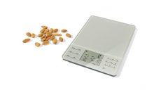 Nutriční kuchyňská váha Silvercrest SNWD 1000 A1