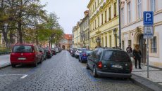 Parkování v Praze 2025: Kde parkovat zdarma, modrá a oranžová zóna, P+R parkoviště