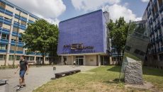 Poplatky na ČVUT 2025: Poplatek za přihlášku, za delší studium…