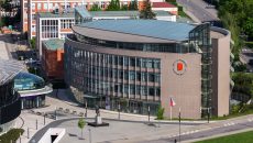 Poplatky na UTB 2025: Poplatek za přihlášku, za delší studium…