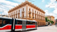 Poplatky na VUT 2025: Poplatek za přihlášku, za delší studium…