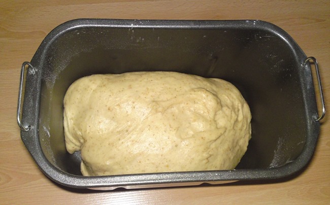 Recepty pro domácí pekárnu: Pšenično-žitný chléb