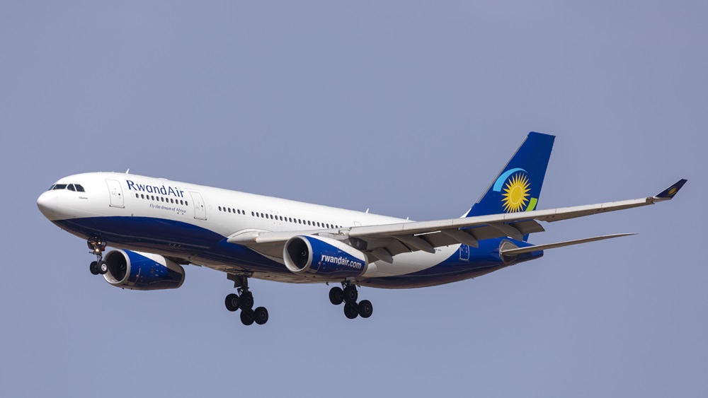 RwandAir | © Gordzam | Dreamstime.com