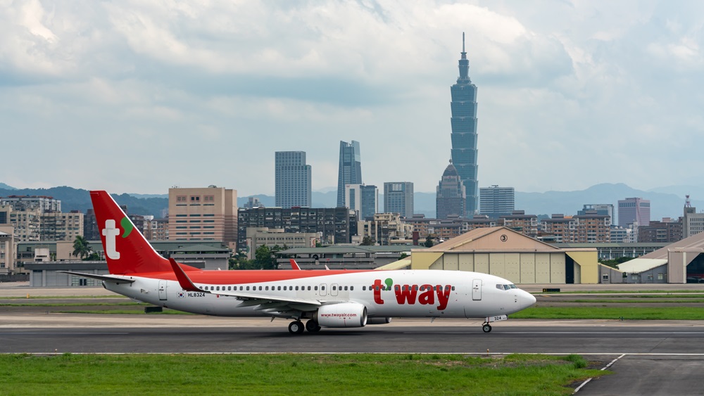 Tway Airlines | © Motive56 | Dreamstime.com