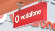 Vodafone: Neomezeně do všech sítí a 1,5 GB dat za 327 Kč