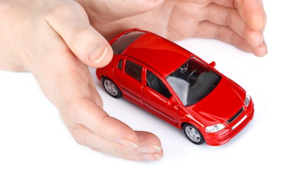 Kdo musí uzavřít povinné ručení? → Pravidla pro rok 2025